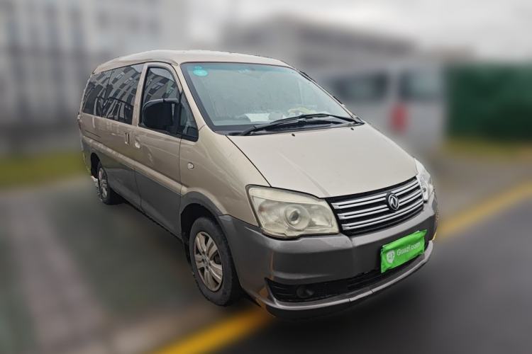 Used FORTHING Lingzhi 2018 M3 1.6L 7-Seater Comfort Model Front Right 45 Deg