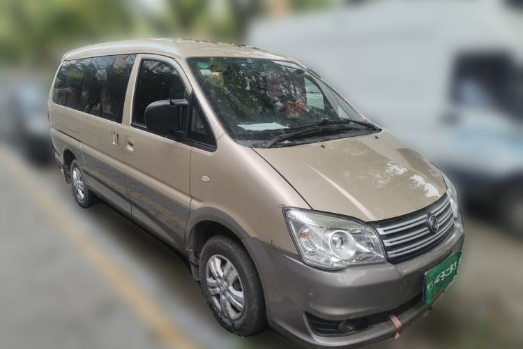 Used FORTHING Lingzhi 2018 M3L 1.6L 7-Seater Comfort Model Front Right 45 Deg