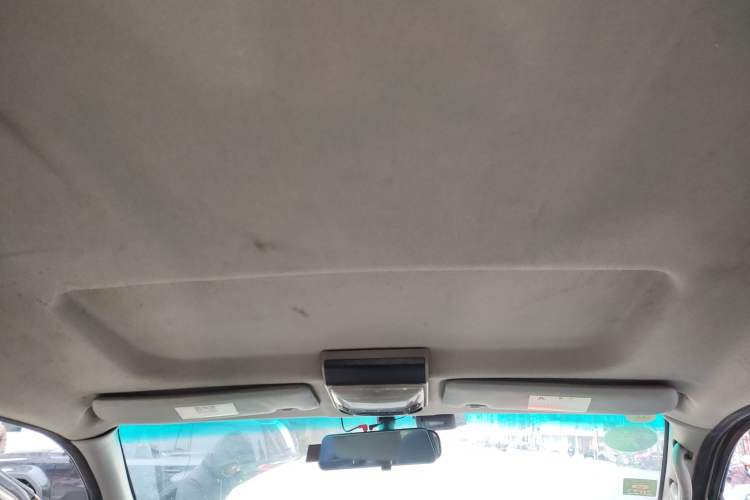 Used FORTHING Lingzhi 2018 M3 1.6L 7-Seater Comfort Model Headliner