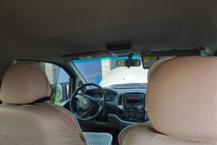 Used FORTHING Lingzhi 2018 M3 1.6L 7-Seater Comfort Model Headliner