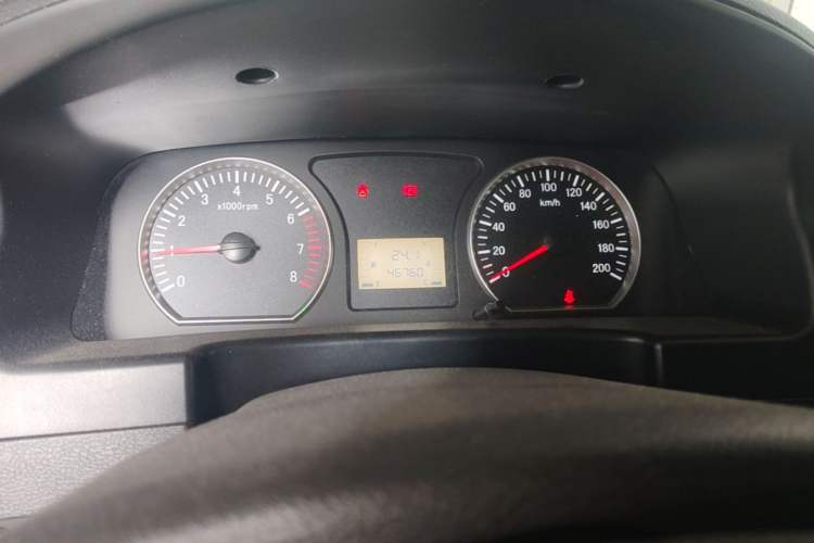Used FORTHING Lingzhi 2018 M3 1.5L 5-Seat Base Model Instrument Cluster