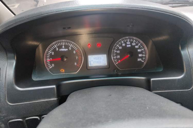 Used FORTHING Lingzhi 2018 M3 1.5L 7-Seater Standard Model Instrument Cluster