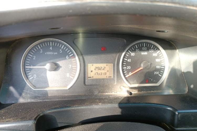 Used FORTHING Lingzhi 2018 V3L 1.6L 2-Seat Logistics Version Instrument Cluster