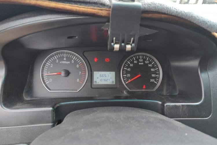 Used FORTHING Lingzhi 2018 M3L 1.6L 7-Seater Comfort Model Instrument Cluster