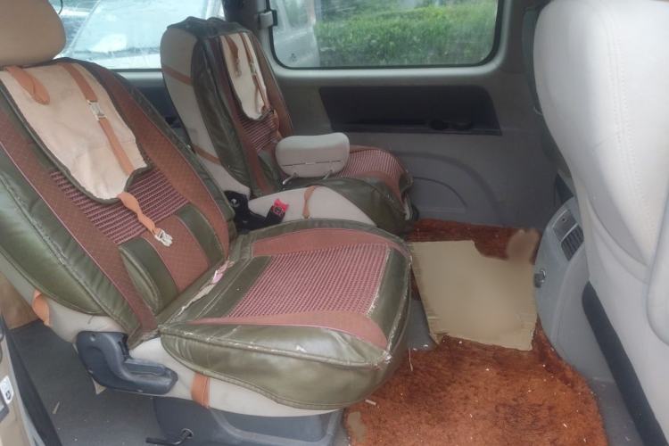 Used FORTHING Lingzhi 2018 M3L 1.6L 7-Seater Comfort Model Interior 4
