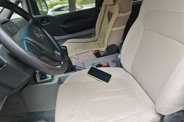 Used FORTHING Lingzhi 2018 M3 1.5L 5-Seat Base Model Left Front Seat