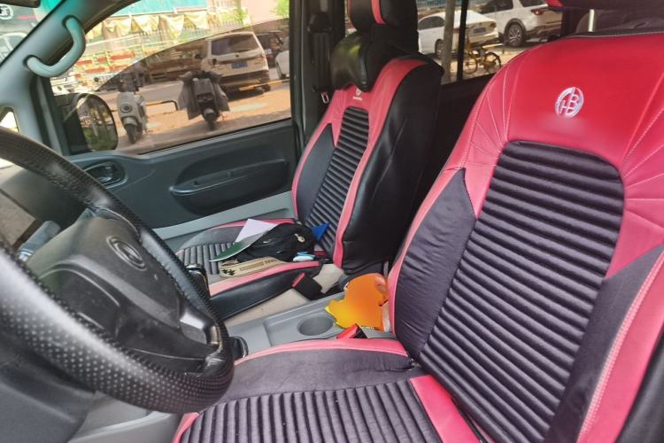 Used FORTHING Lingzhi 2018 M3 1.5L 5-Seat Base Model Left Front Seat