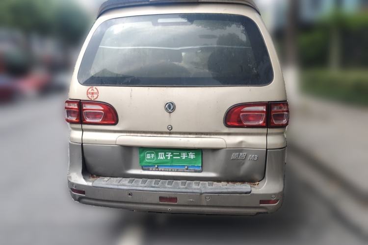 Used FORTHING Lingzhi 2018 M3 1.6L 7-Seater Comfort Model Rear