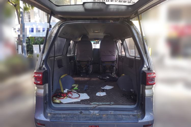 Used FORTHING Lingzhi 2018 M3L 1.6L 7-Seater Comfort Model Trunk