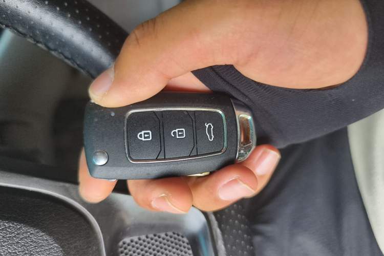 Used FORTHING Lingzhi 2018 M3 1.5L 5-Seat Base Model Vehicle Key