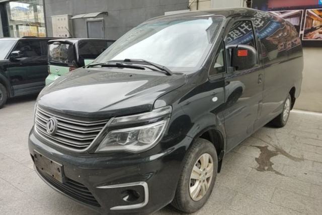Używany FORTHING Lingzhi 2019 M5L 1.6L 7-Seater Standard Model China VI