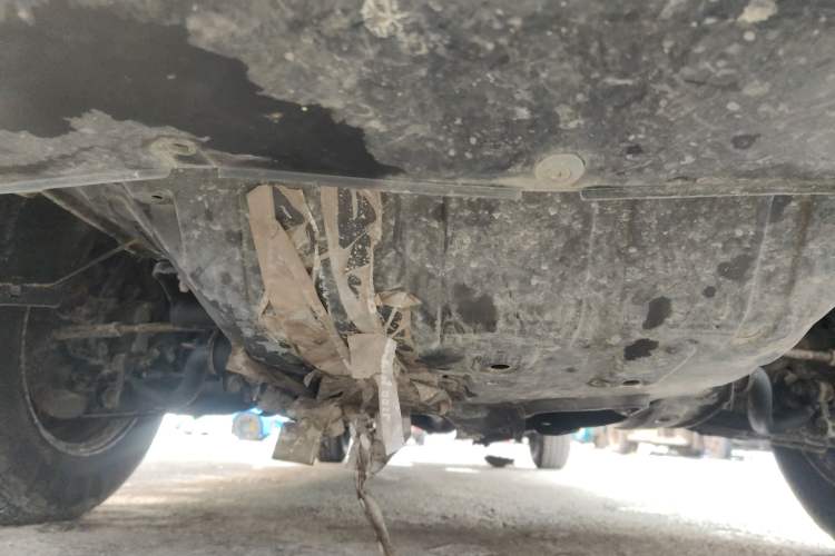 Used FORTHING Lingzhi 2019 M5L 1.6L 7-Seater Base Model China VI Standard Chassis Front