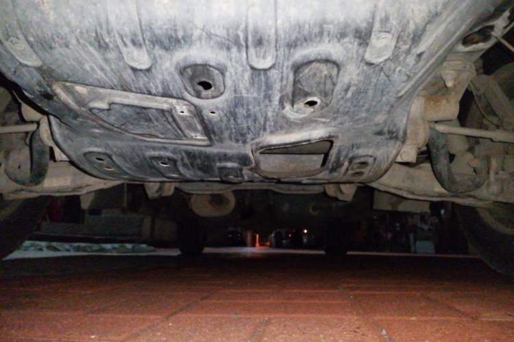Used FORTHING Lingzhi 2019 M5L 1.6L 7-Seater Base Model China VI Standard Chassis Front