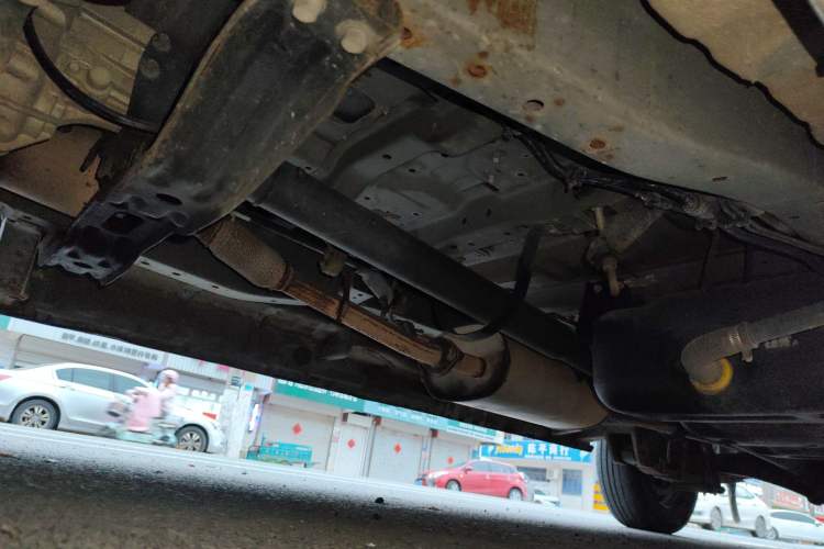 Used FORTHING Lingzhi 2019 M5L 1.6L 7-Seater Exclusive Model China VI Standard Chassis Front Left