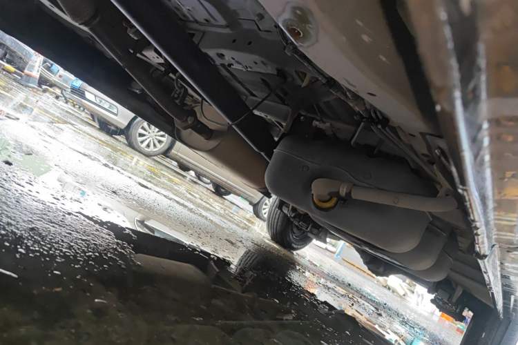 Used FORTHING Lingzhi 2019 Facelifted M5L 1.6L 7-Seater Base Model China VI Standard Chassis Front Left