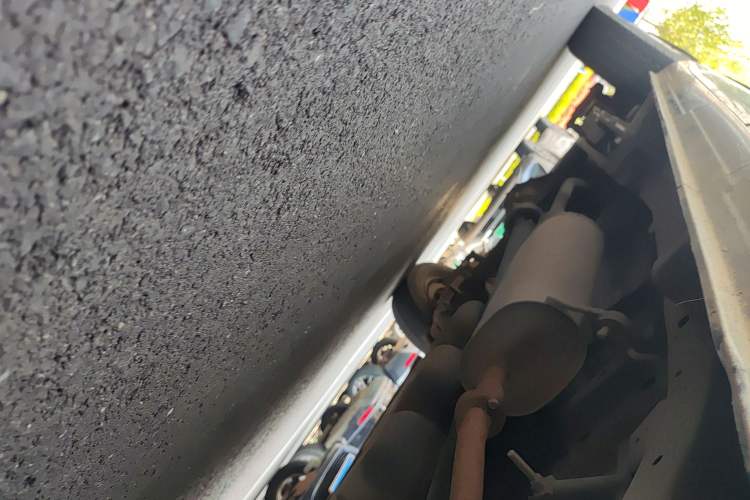 Used FORTHING Lingzhi 2019 M5L 1.6L 7-Seater Standard Model China VI Chassis Front Right