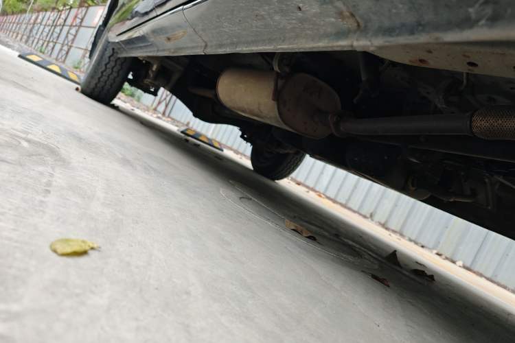 Used FORTHING Lingzhi 2019 V3 1.6L 2-Seat Standard Model China VI Chassis Front Right