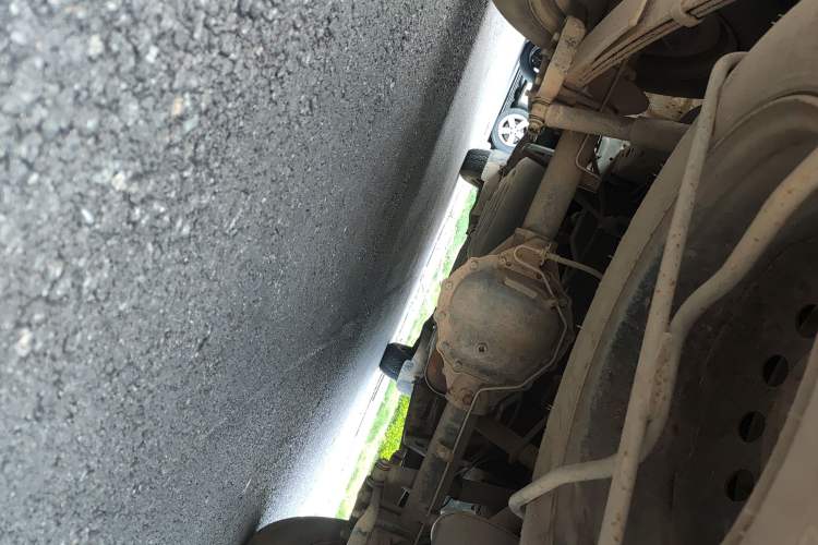 Used FORTHING Lingzhi 2019 M5L 1.6L 7-Seater Standard Model China VI Chassis Rear