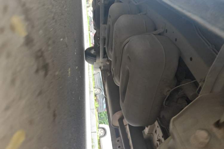 Used FORTHING Lingzhi 2019 M5L 1.6L 7-Seater Luxury Model China VI Standard Chassis Rear Left