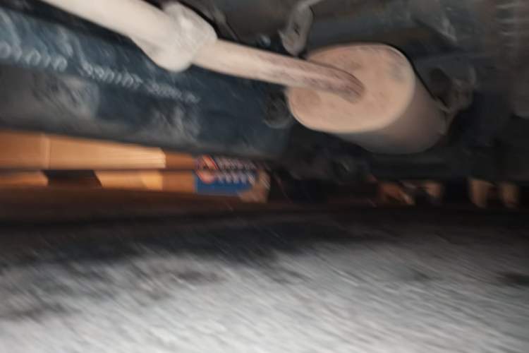Used FORTHING Lingzhi 2019 M5L 1.6L 7-Seater Standard Model China VI Chassis Rear Right