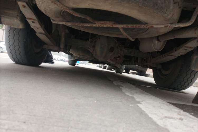 Used FORTHING Lingzhi 2019 M5L 1.6L 7-Seater Comfort Model China VI Standard Chassis Rear