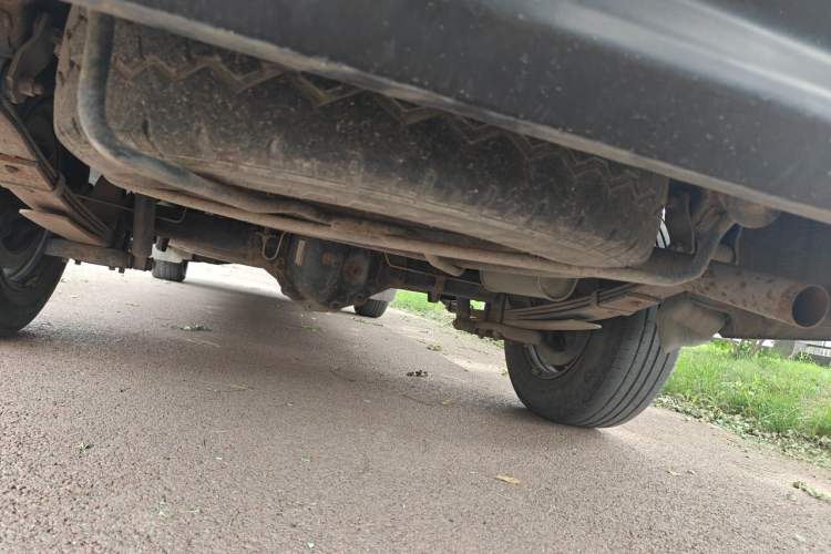 Used FORTHING Lingzhi 2019 V3 1.6L 2-Seat Standard Model China VI Chassis Rear