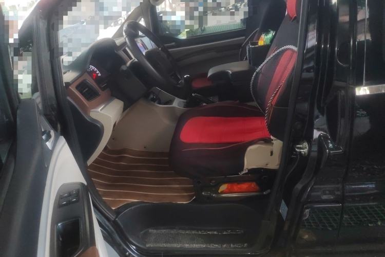 Used FORTHING Lingzhi 2019 M5L 1.6L 7-Seater Base Model China VI Standard Driver Seat