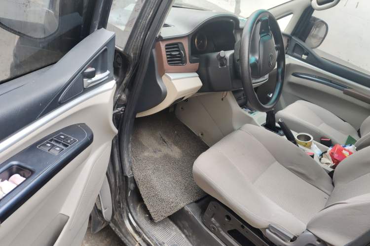 Used FORTHING Lingzhi 2019 V3 1.6L 2-Seat Standard Model China VI Driver Seat
