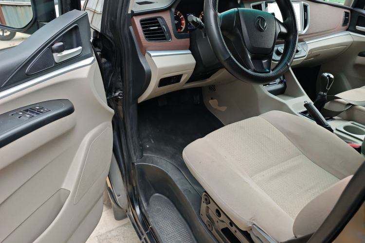 Used FORTHING Lingzhi 2019 V3 1.6L 2-Seat Standard Model China VI Driver Seat