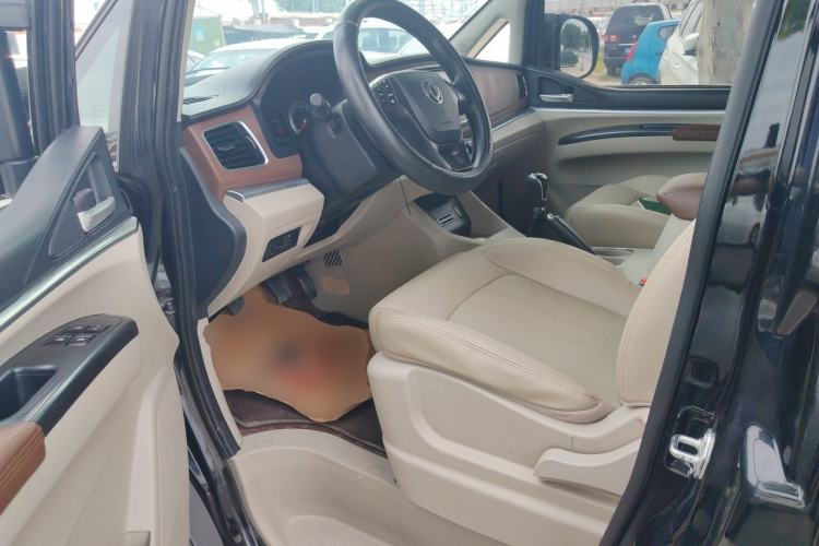 Used FORTHING Lingzhi 2019 M5L 1.6L 7-Seater Luxury Model China VI Standard Driver Seat