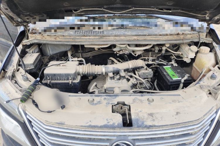 Used FORTHING Lingzhi 2019 M5L 1.6L 7-Seater Comfort Model China VI Standard Engine Bay