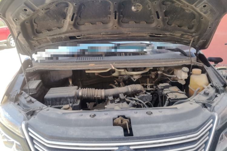 Used FORTHING Lingzhi 2019 M5 1.6L 7-Seater Exclusive Model China VI Standard Engine Bay
