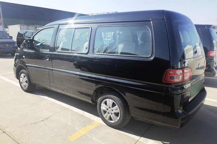 Used FORTHING Lingzhi 2019 M5L 1.6L 9-Seater Base Model China VI Standard Exterior 4