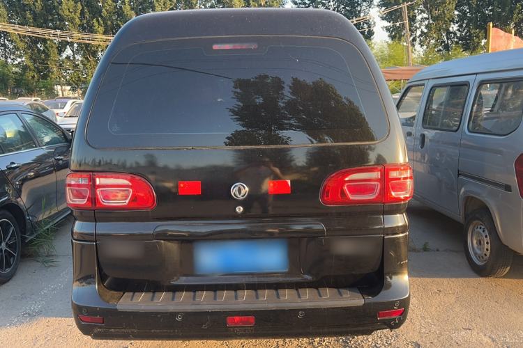 Used FORTHING Lingzhi 2019 M5L 1.6L 7-Seater Standard Model China VI Exterior 4