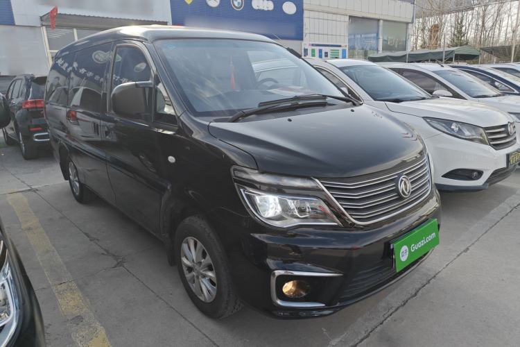 Used FORTHING Lingzhi 2019 M5L 1.6L 7-Seater Luxury Model China VI Standard Front Right 45 Deg