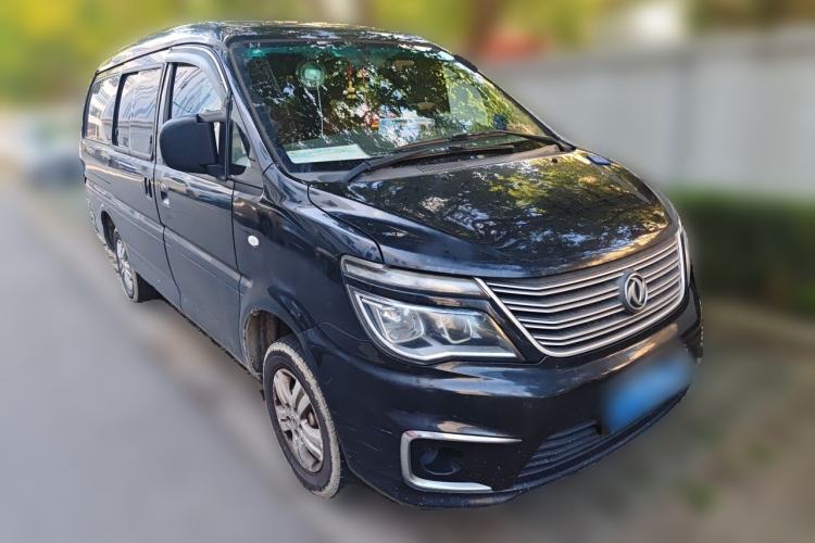Used FORTHING Lingzhi 2019 Facelifted M5L 1.6L 7-Seater Base Model China VI Standard Front Right 45 Deg
