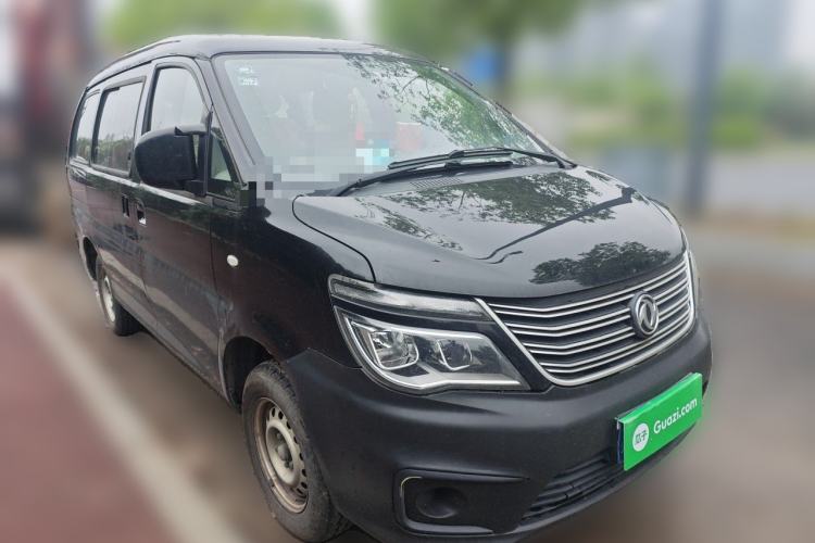 Used FORTHING Lingzhi 2019 M5 1.6L 7-Seater Base Model China VI Front Right 45 Deg