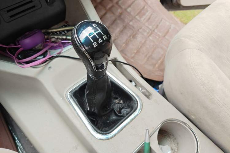 Used FORTHING Lingzhi 2019 M5L 1.6L 7-Seater Standard Model China VI Gear Lever