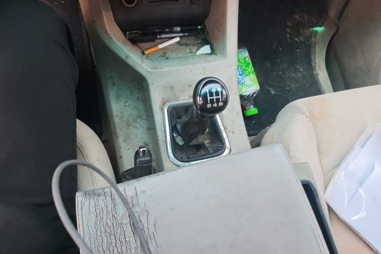 Used FORTHING Lingzhi 2019 M5L 1.6L 7-Seater Base Model China VI Standard Gear Lever