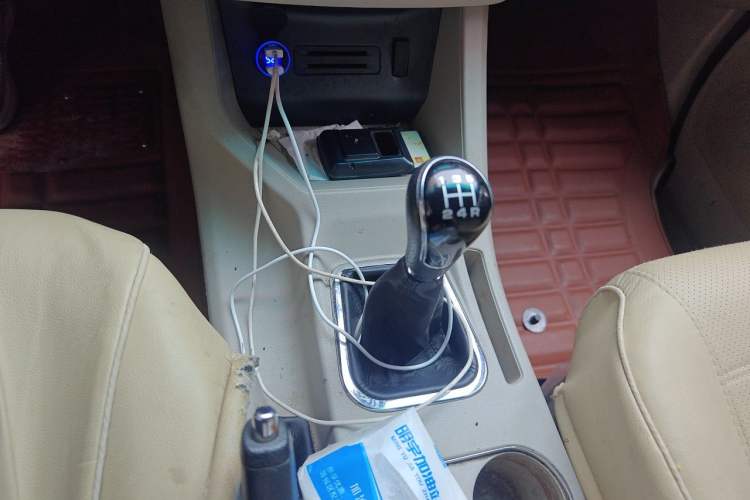 Used FORTHING Lingzhi 2019 M5L 1.6L 7-Seater Standard Model China VI Gear Lever