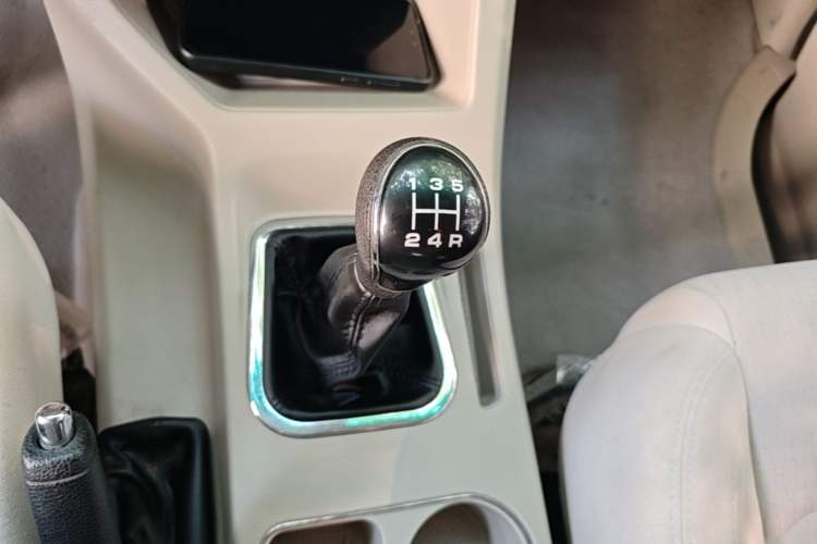 Used FORTHING Lingzhi 2019 M5L 1.6L 7-Seater Comfort Model China VI Standard Gear Lever