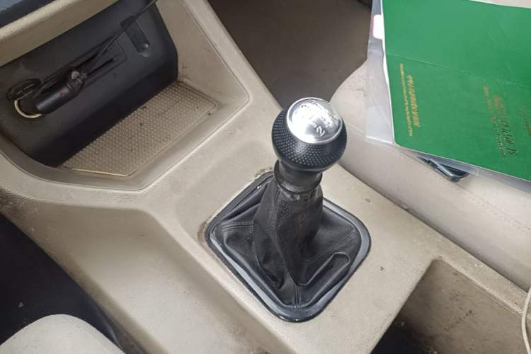 Used FORTHING Lingzhi 2019 M5L 1.6L 7-Seater Exclusive Model China VI Standard Gear Lever