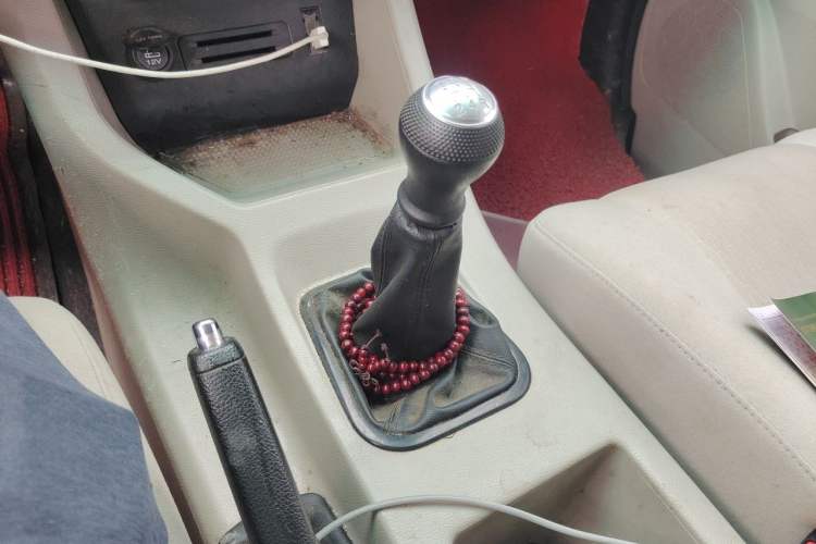 Used FORTHING Lingzhi 2019 M5L 1.6L 7-Seater Exclusive Model China VI Standard Gear Lever