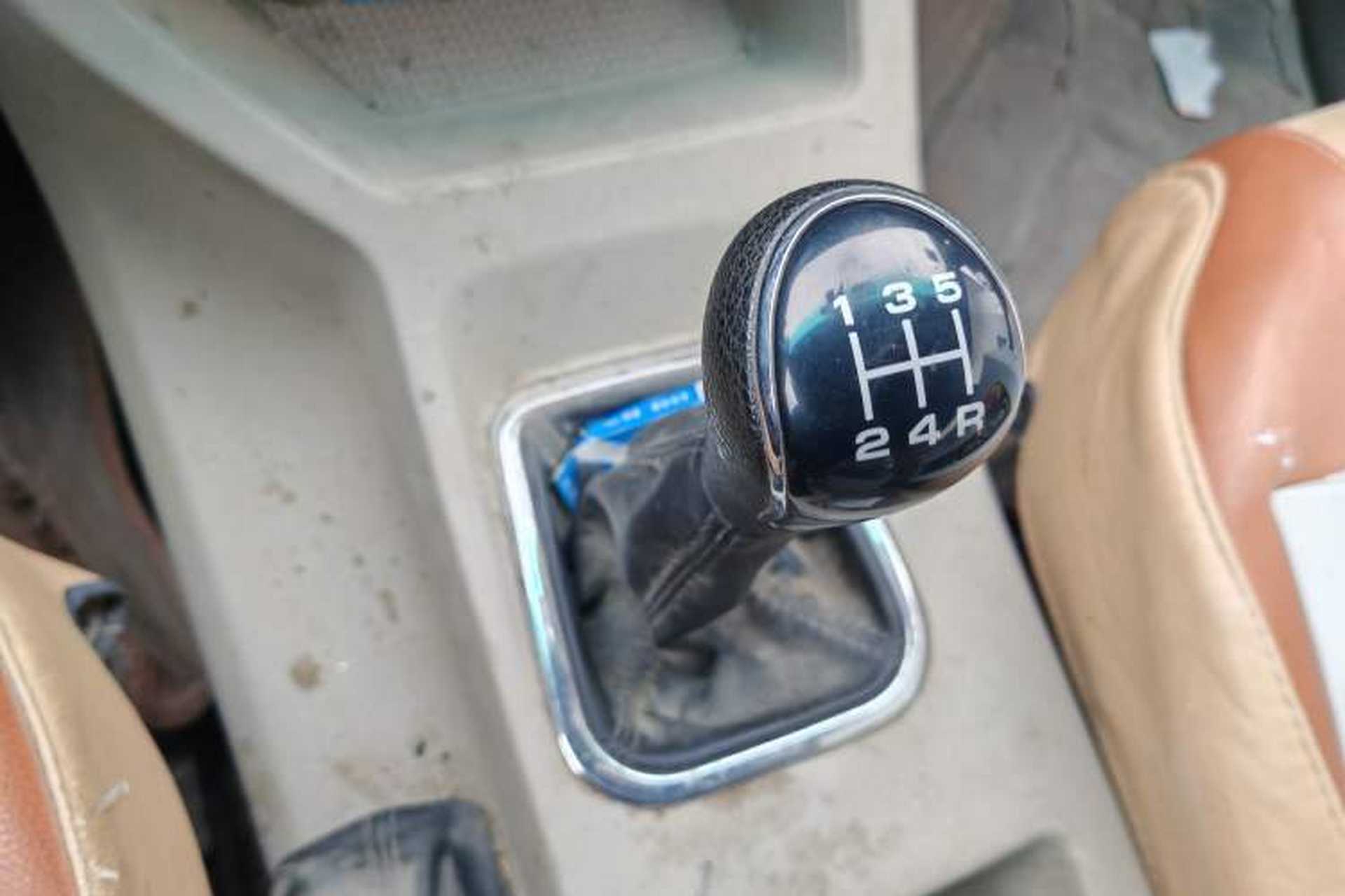 Used FORTHING Lingzhi 2019 M5L 1.6L 7-Seater Exclusive Model China VI Standard Gear Lever
