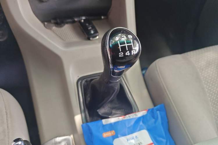 Used FORTHING Lingzhi 2019 V3 1.6L 2-Seat Standard Model China VI Gear Lever