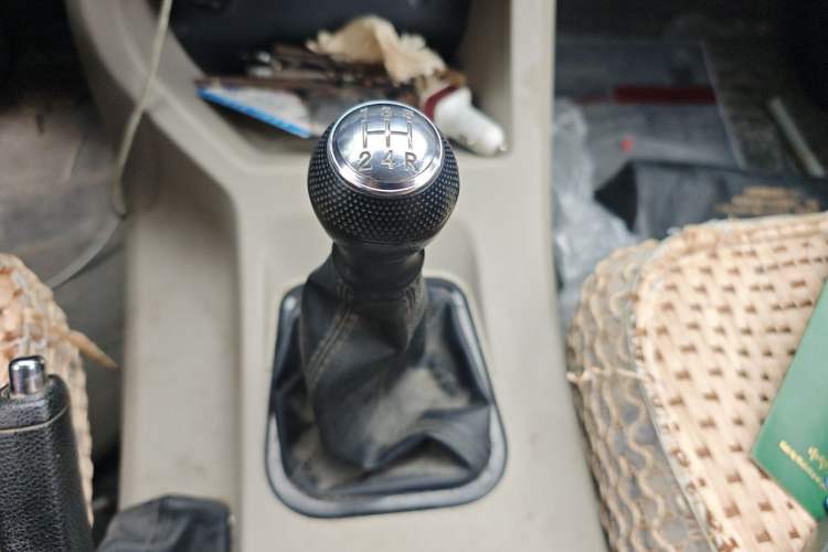 Used FORTHING Lingzhi 2019 M5 1.6L 7-Seater Base Model China VI Gear Lever