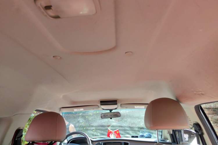Used FORTHING Lingzhi 2019 M5L 1.6L 7-Seater Luxury Model China VI Standard Headliner