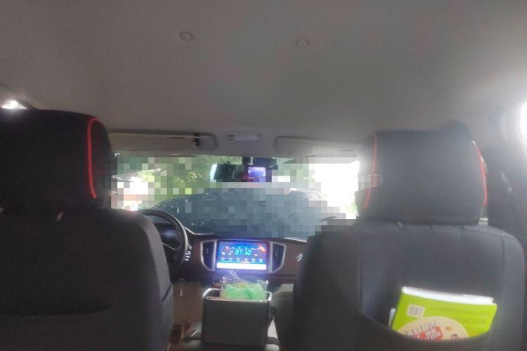 Used FORTHING Lingzhi 2019 M5L 1.6L 7-Seater Base Model China VI Standard Headliner