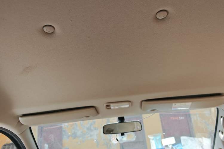 Used FORTHING Lingzhi 2019 M5L 1.6L 7-Seater Exclusive Model China VI Standard Headliner