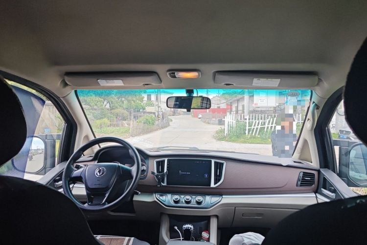 Used FORTHING Lingzhi 2019 M5L 1.6L 7-Seater Exclusive Model China VI Standard Headliner